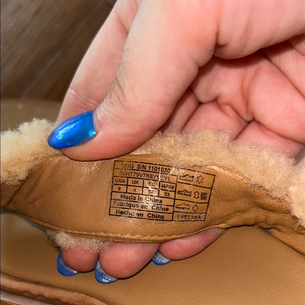 UGG Cream Tan Sheepskin Sandals - Picture 2 of 5